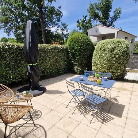 Meschers Sur Gironde - Maisonnette De Vacances - Terrasse - Proche Plage Esterno foto