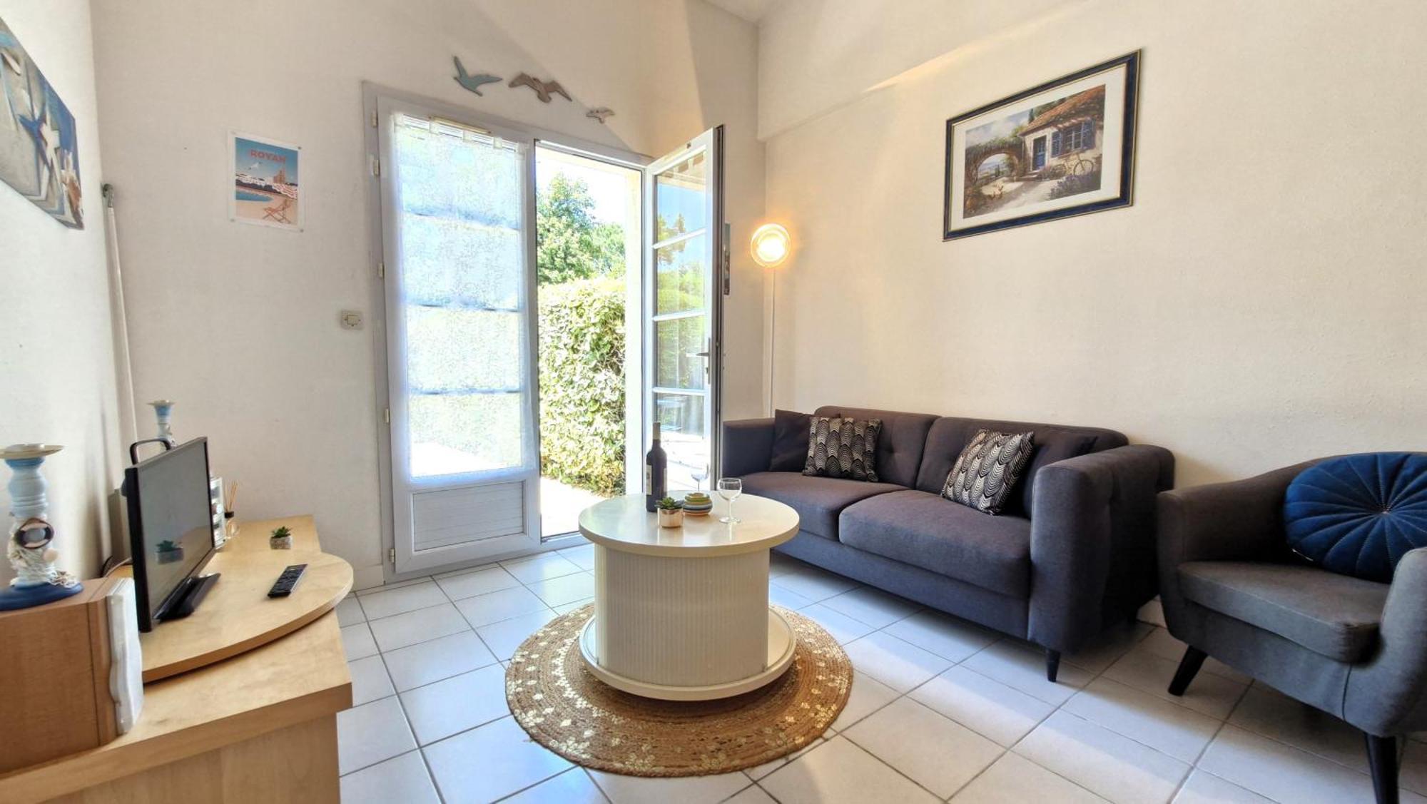 Meschers Sur Gironde - Maisonnette De Vacances - Terrasse - Proche Plage Esterno foto