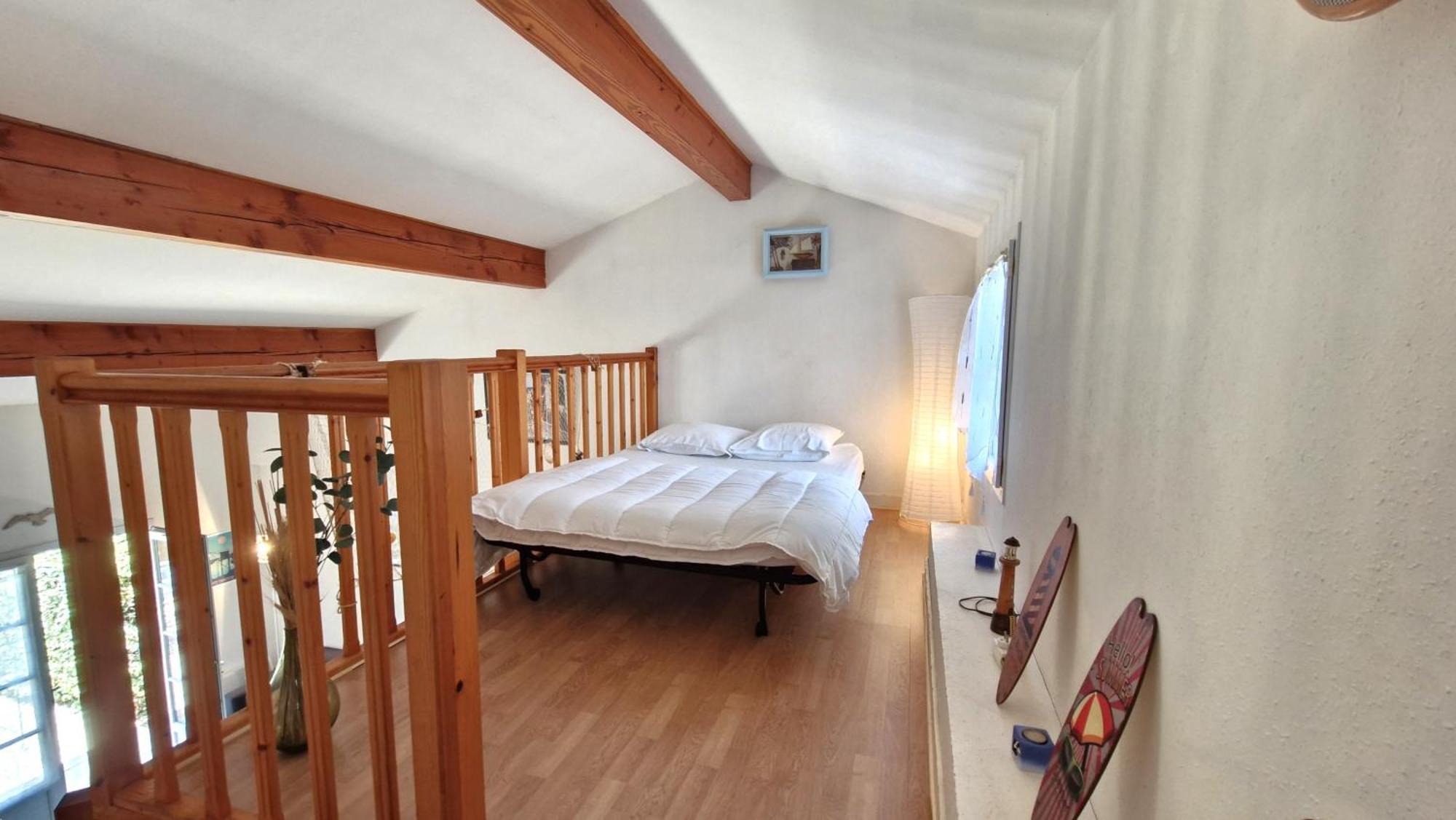 Meschers Sur Gironde - Maisonnette De Vacances - Terrasse - Proche Plage Esterno foto