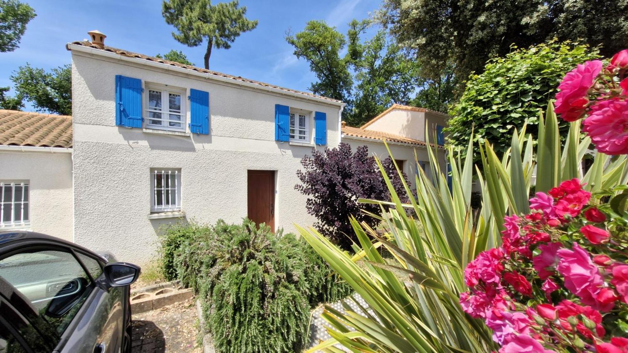 Meschers Sur Gironde - Maisonnette De Vacances - Terrasse - Proche Plage Esterno foto