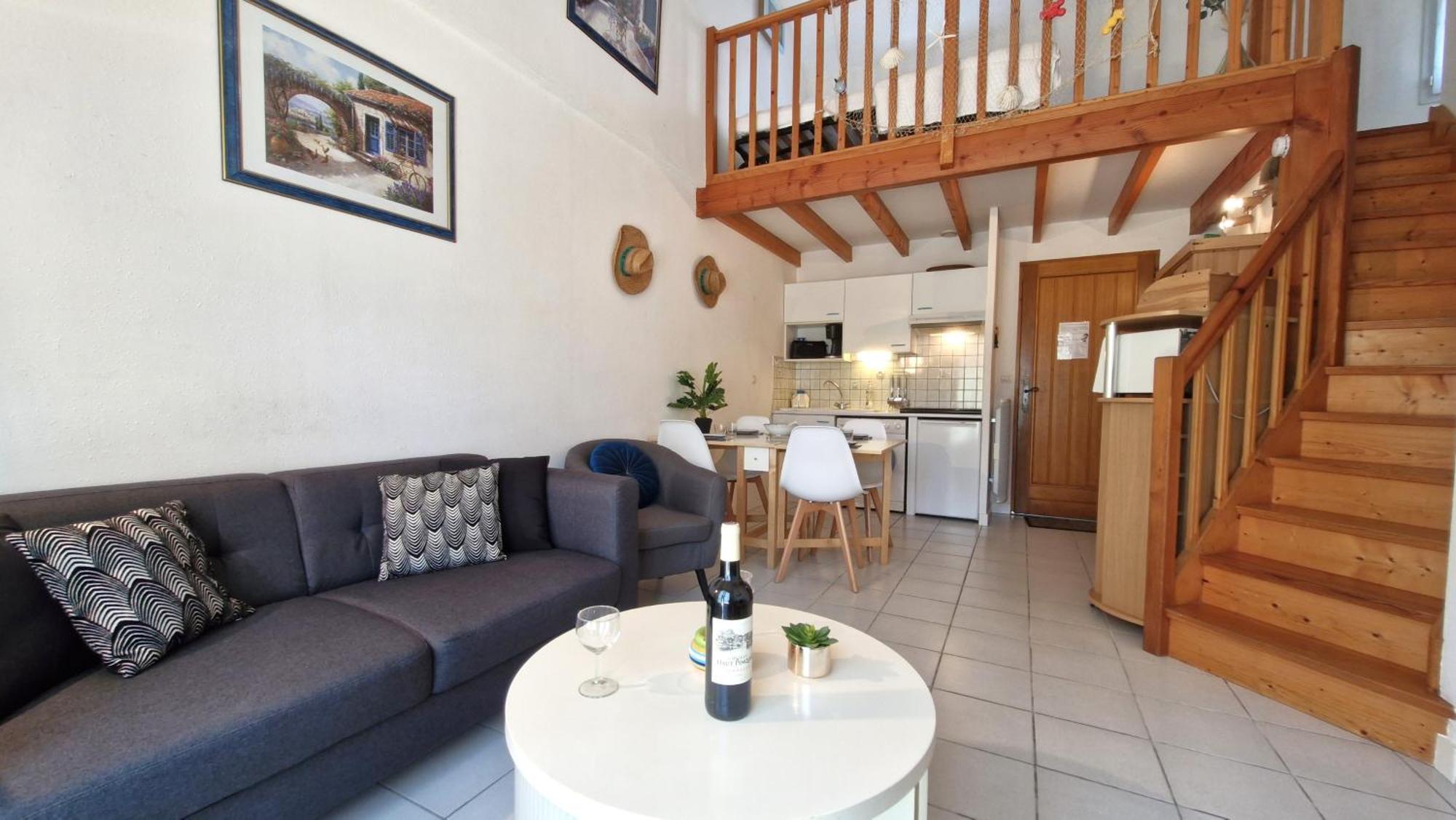 Meschers Sur Gironde - Maisonnette De Vacances - Terrasse - Proche Plage Esterno foto